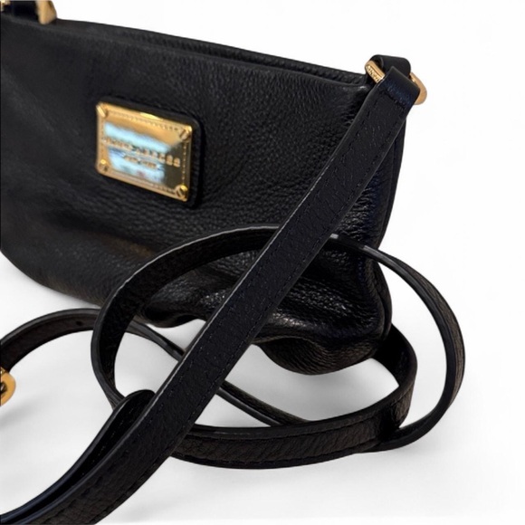 Marc Jacobs Pebbled Leather Crossbody Bag Black - Picture 4 of 10